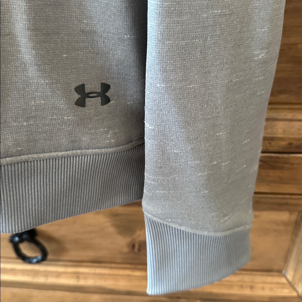 Under Armour NWT Women’s XL Gray Full-Zip Performance Track Jacket - Picture 6 of 10